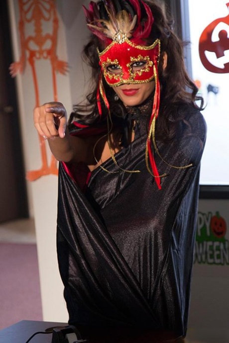 Cosplay attired Janice Griffith giving blowjob in mask during hardcore sex 77724233