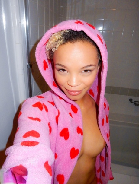 Reasonable model Ashley is going places with her wet and sweet pussy 46283295